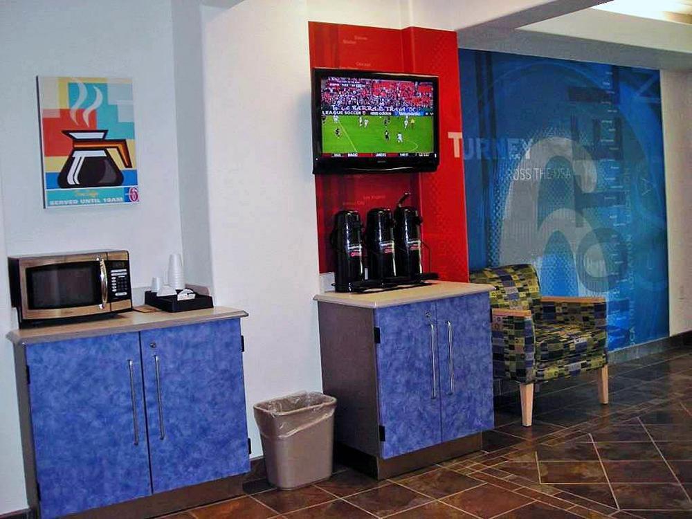 Baymont By Wyndham San Antonio Airport Hotel Restaurant photo